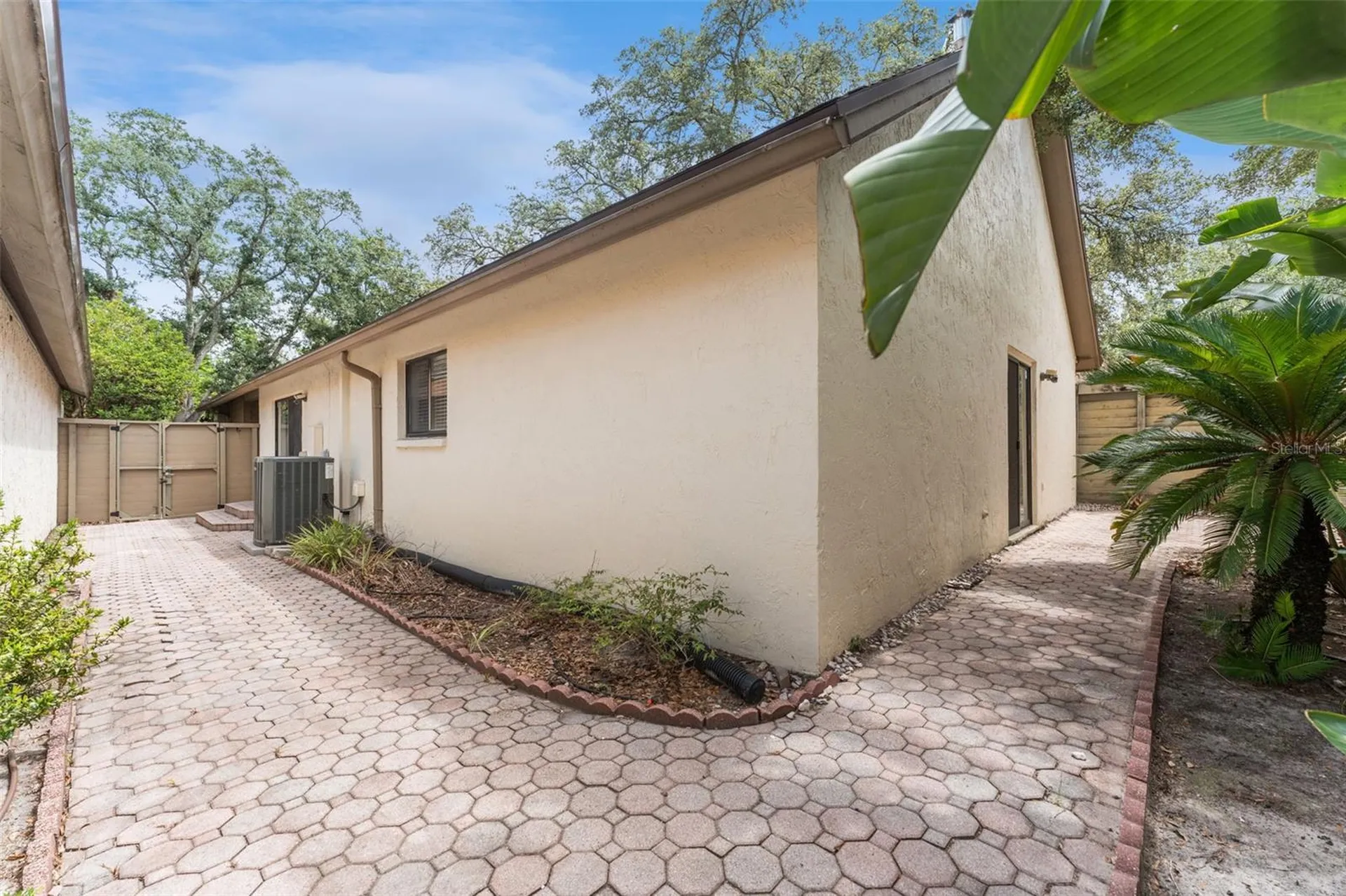 13721 Lazy Oak Drive Tampa FL 33613