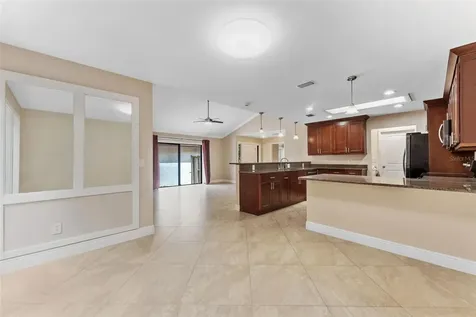 13721 Lazy Oak Drive Tampa FL 33613