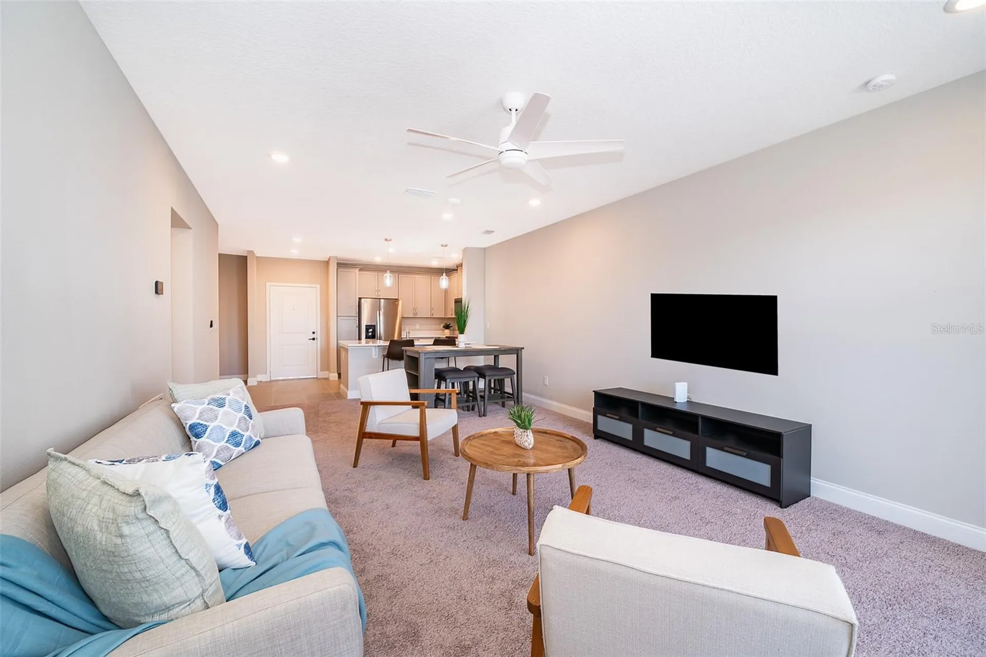 7521 Laureate Boulevard Orlando FL 32827