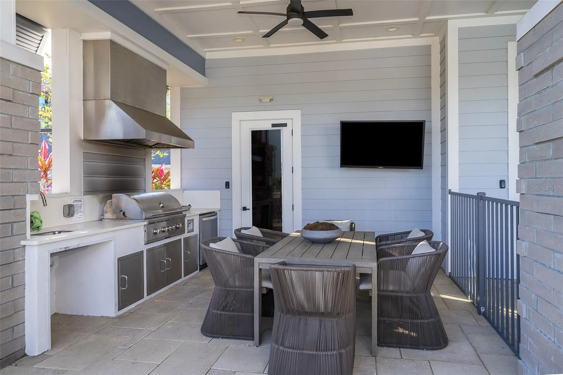 7521 Laureate Boulevard Orlando FL 32827