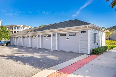 7521 Laureate Boulevard Orlando FL 32827