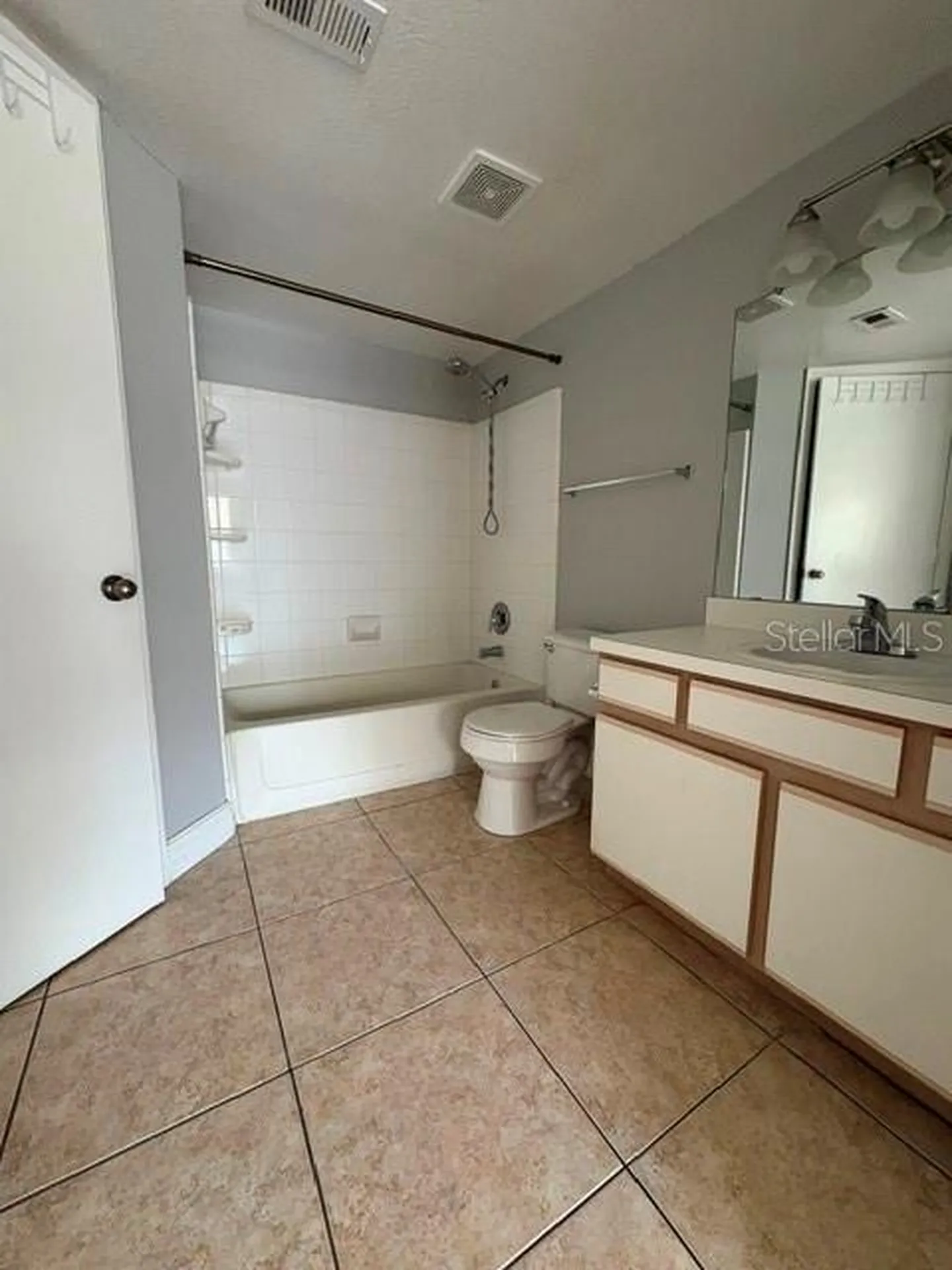 2201 Key West Court Kissimmee FL 34741