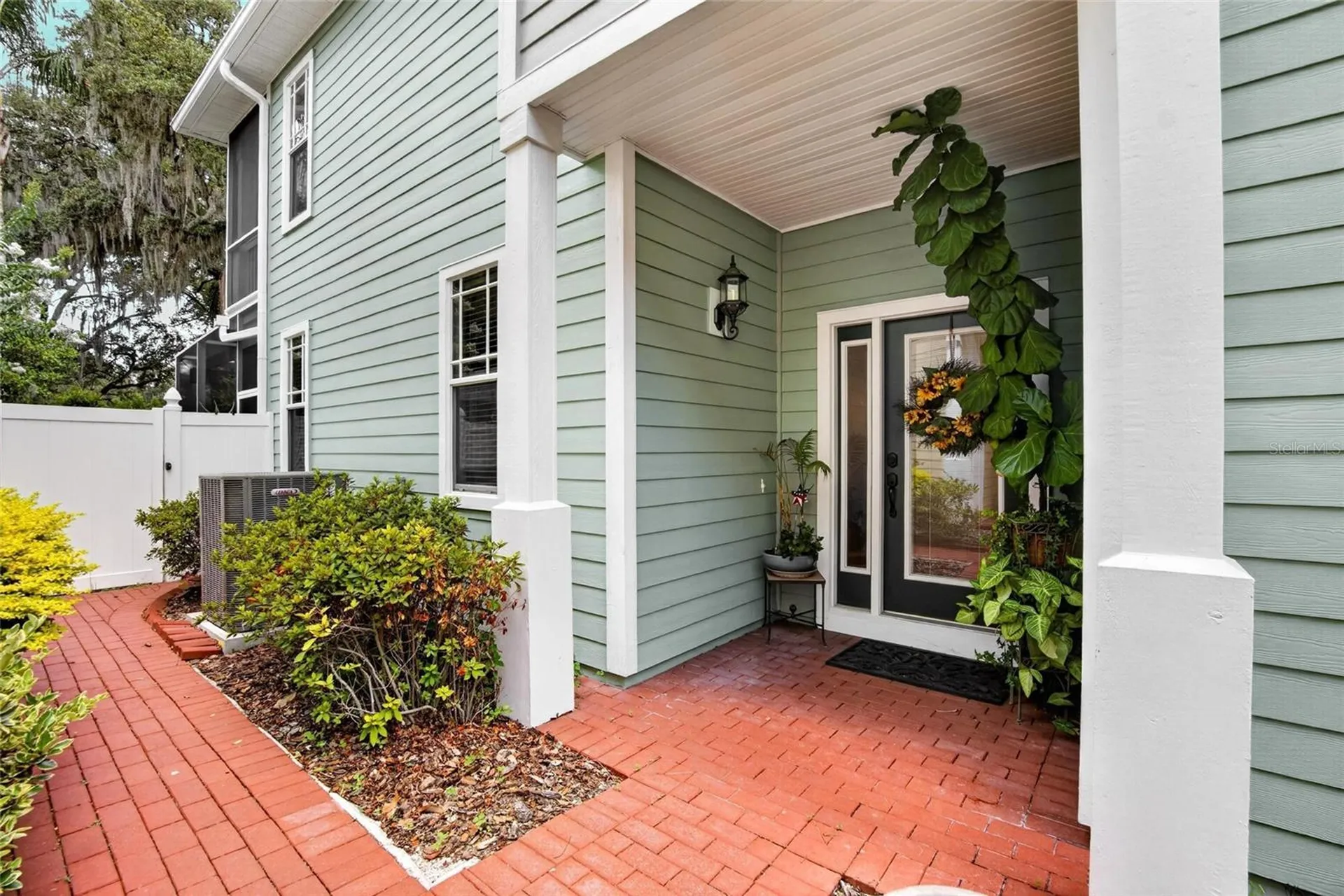 822 Lumsden Reserve Drive Brandon FL 33511