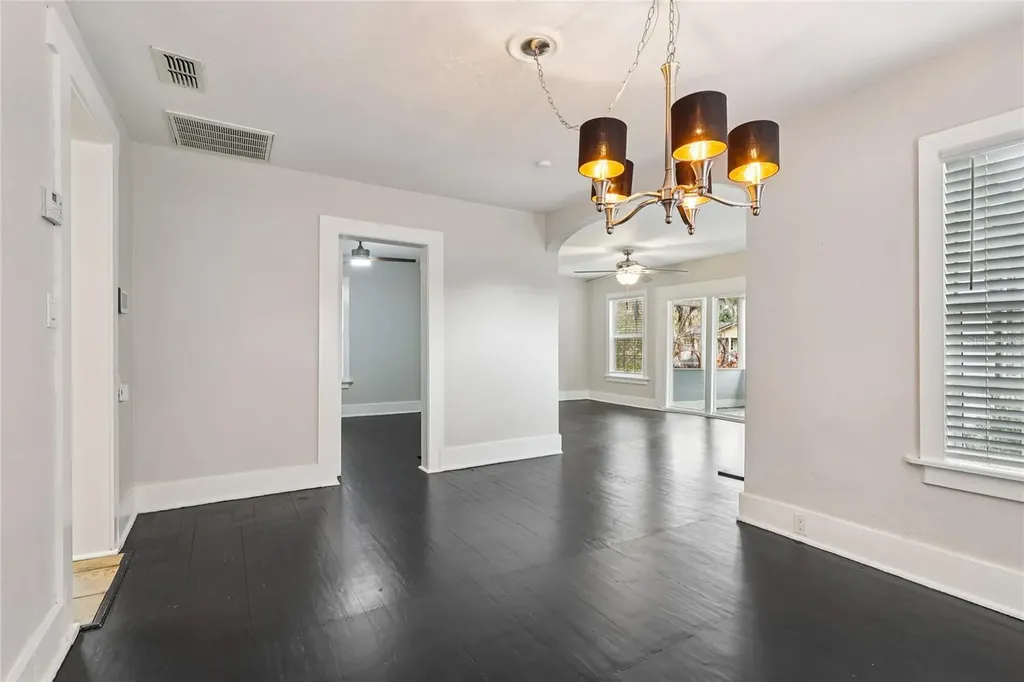 137 E Grant Street Orlando FL 32806