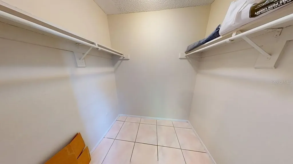 1230 E Muriel Street Orlando FL 32806