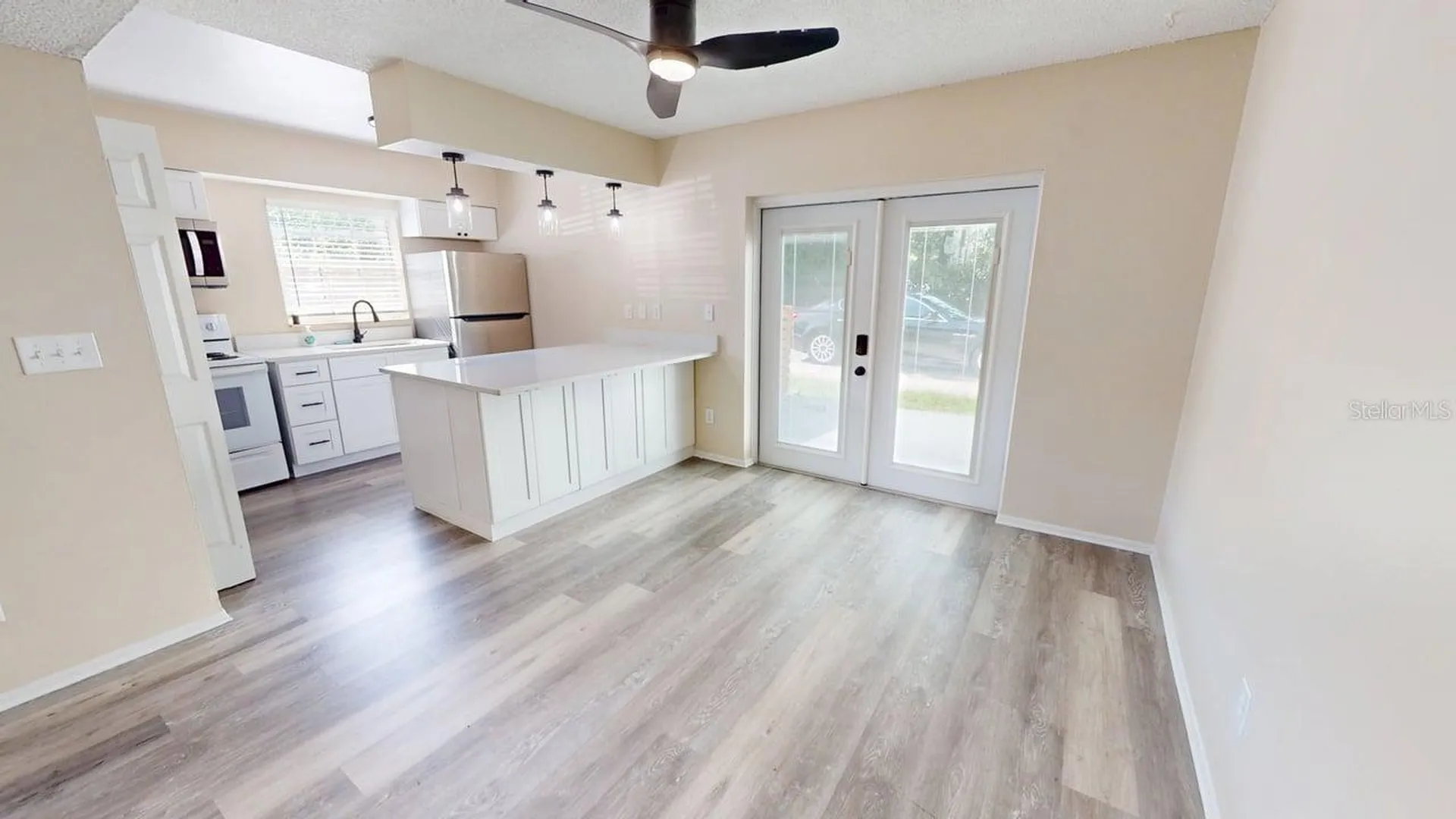 1230 E Muriel Street Orlando FL 32806