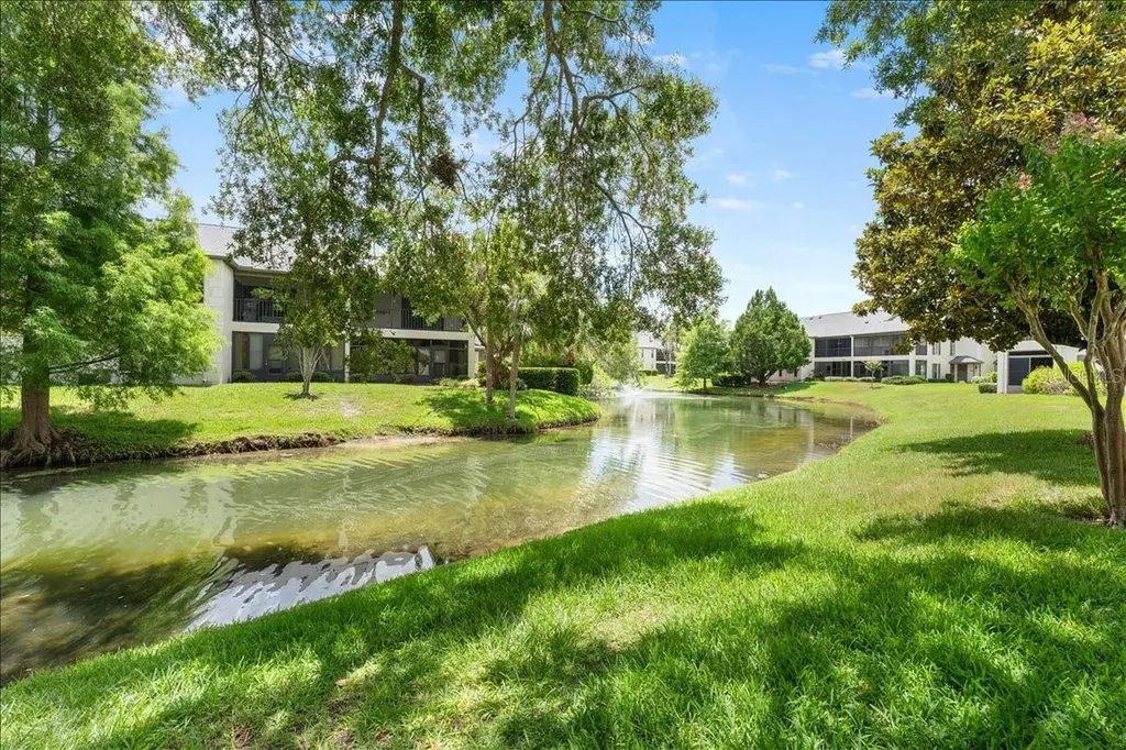 13014 Village Chase Circle Tampa FL 33618