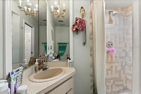 13014 Village Chase Circle Tampa FL 33618