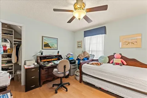 13014 Village Chase Circle Tampa FL 33618