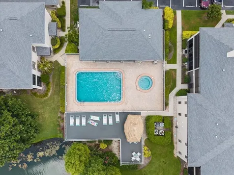 13014 Village Chase Circle Tampa FL 33618