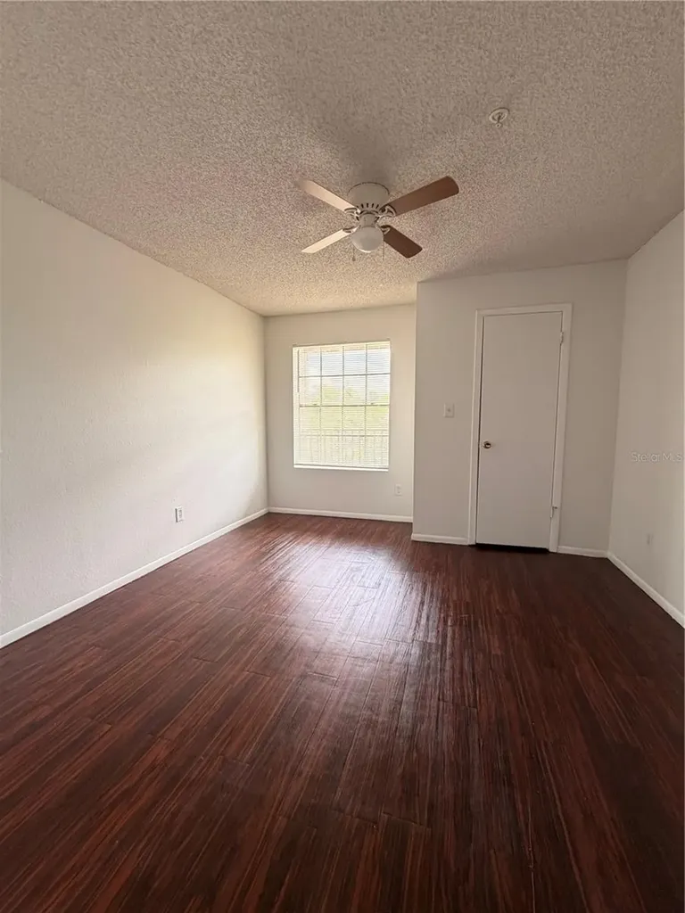 232 Afton Square Altamonte Springs FL 32714