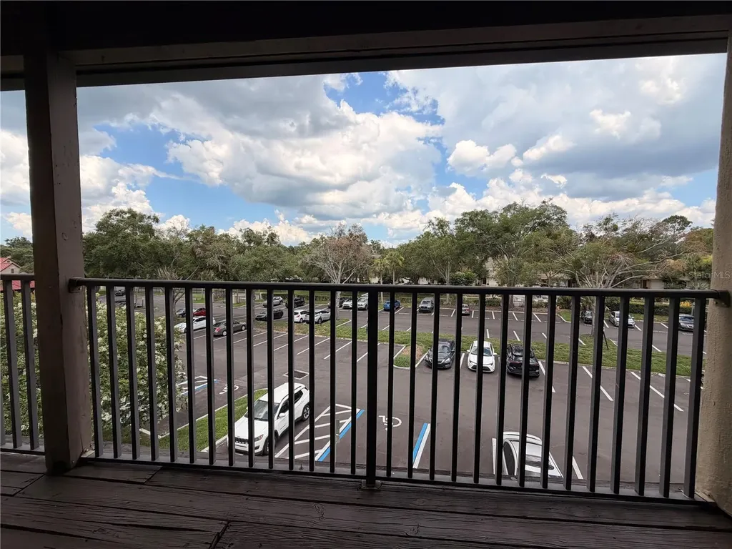 232 Afton Square Altamonte Springs FL 32714