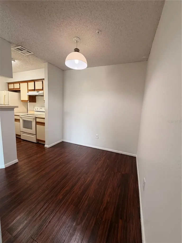 232 Afton Square Altamonte Springs FL 32714