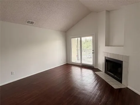 232 Afton Square Altamonte Springs FL 32714