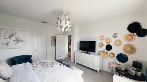 1173 Lakeshore Breeze Place Kissimmee FL 34747
