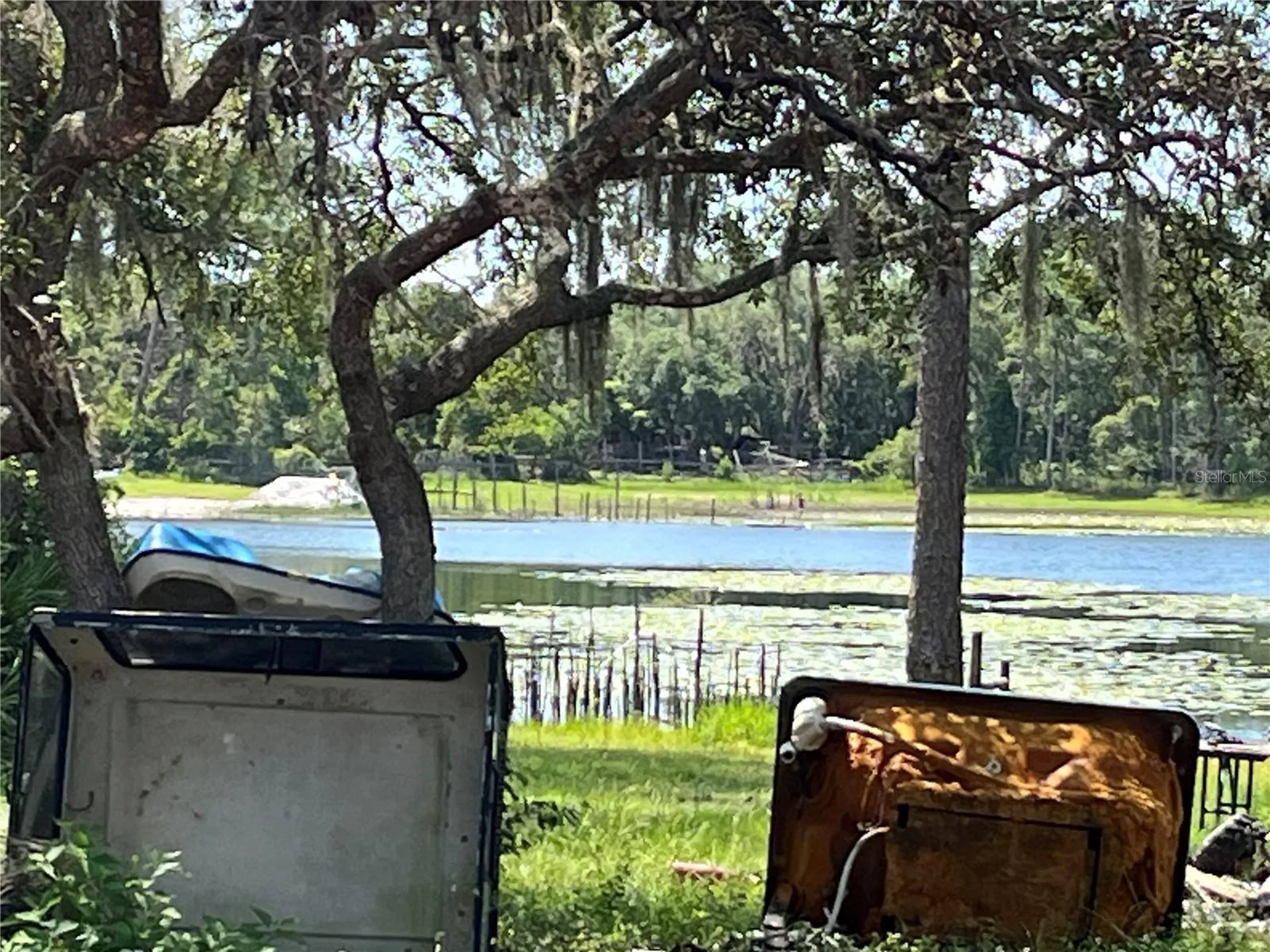 42334 W Lake Road Deland FL 32720