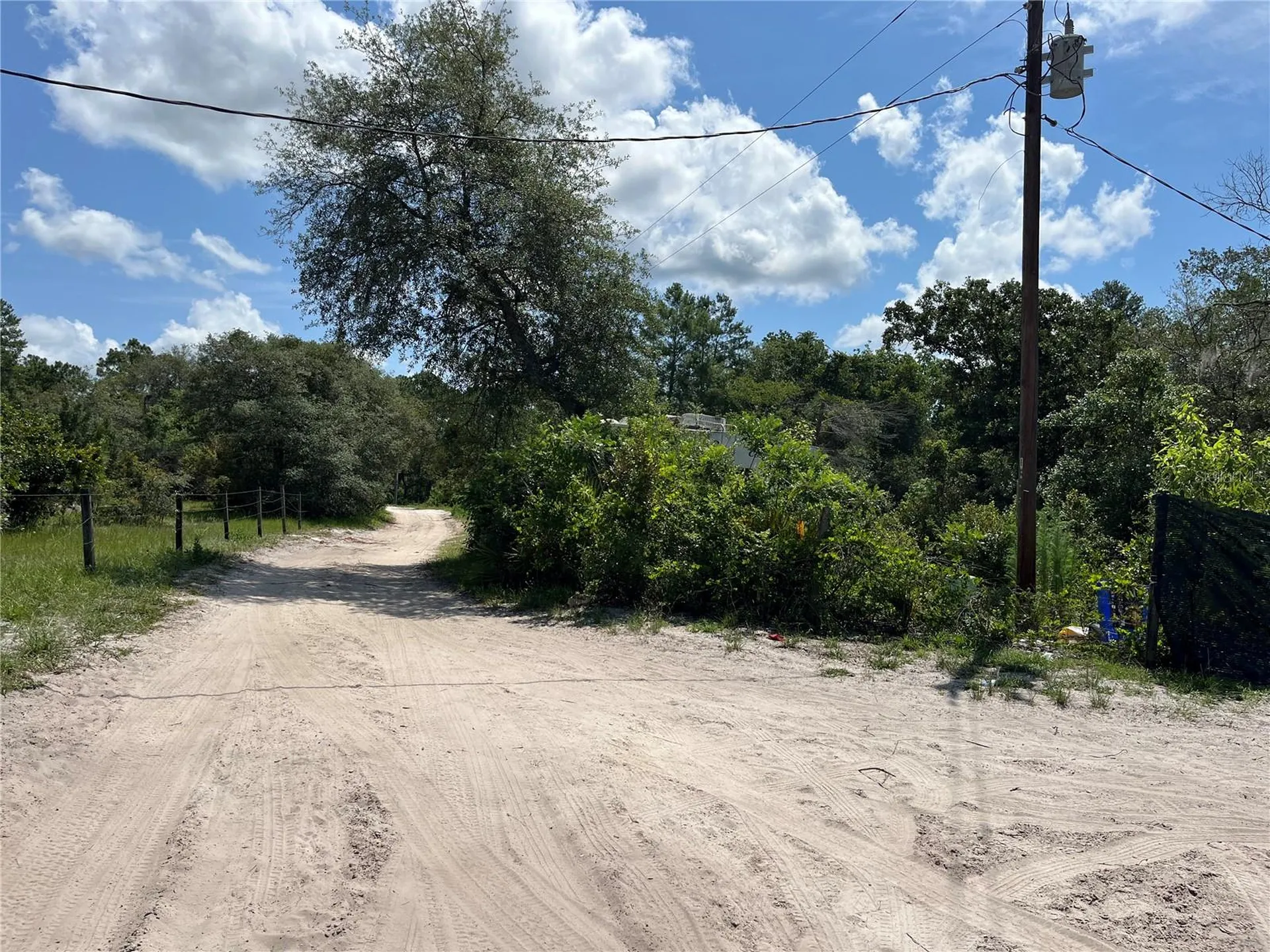 42334 W Lake Road Deland FL 32720
