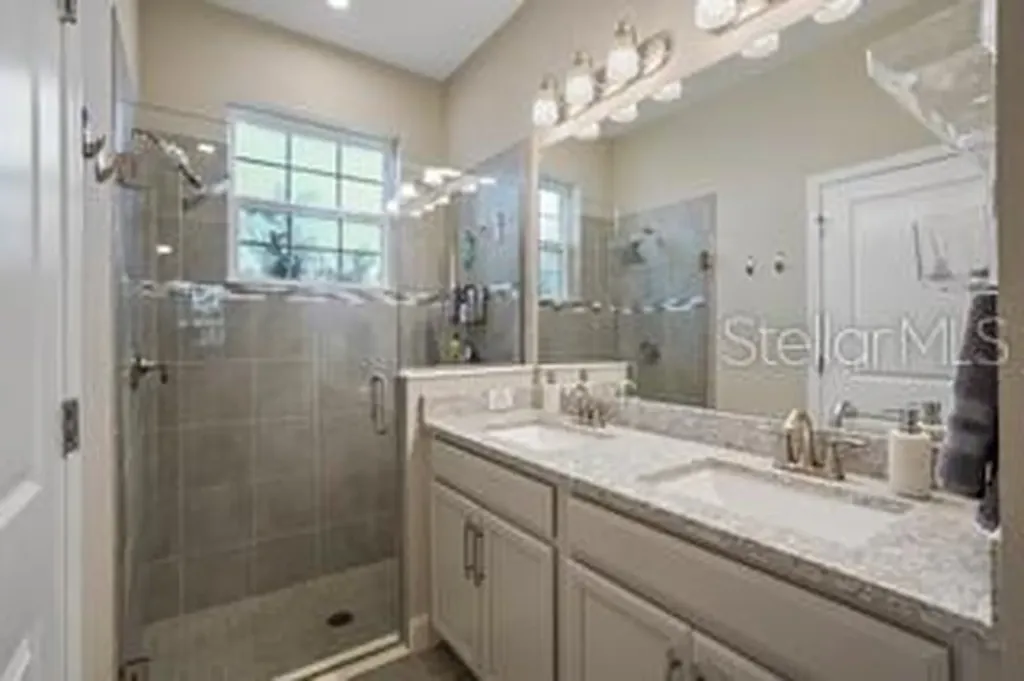 5246 Neil Drive St Petersburg FL 33714