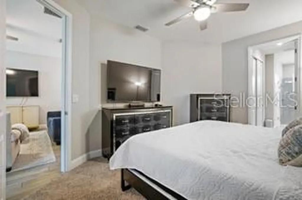 5246 Neil Drive St Petersburg FL 33714