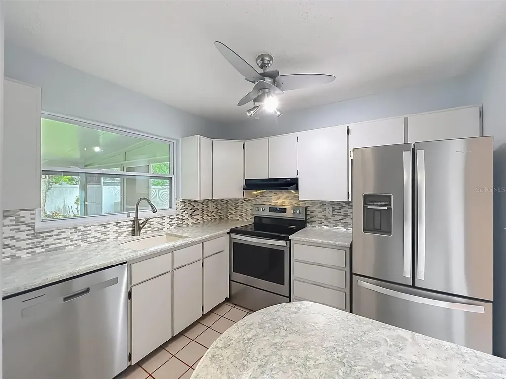 4916 Headlee Drive Orlando FL 32822