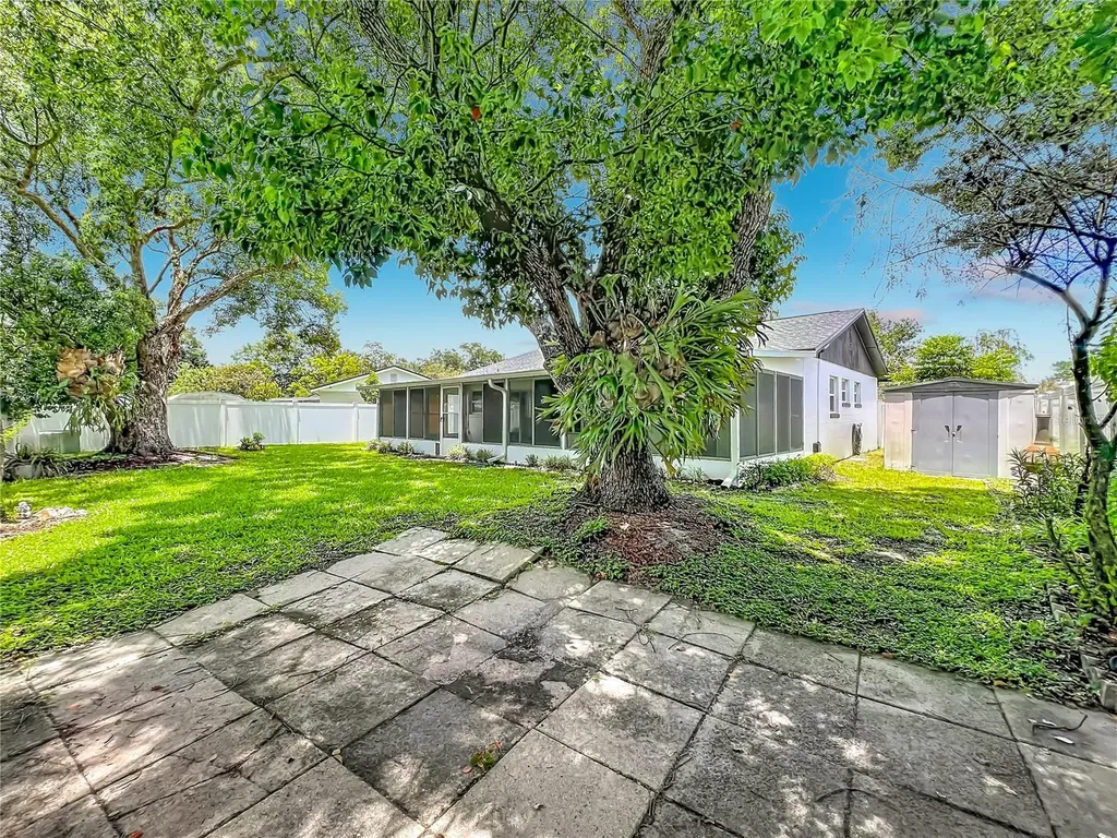 4916 Headlee Drive Orlando FL 32822