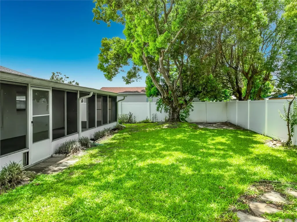 4916 Headlee Drive Orlando FL 32822