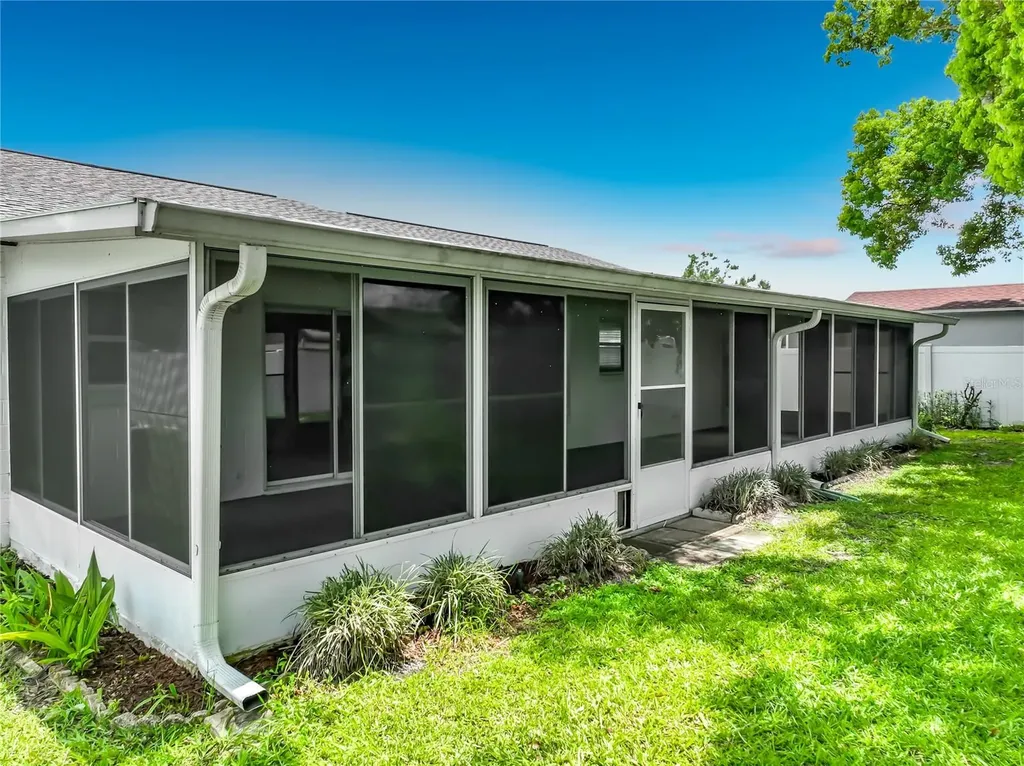 4916 Headlee Drive Orlando FL 32822