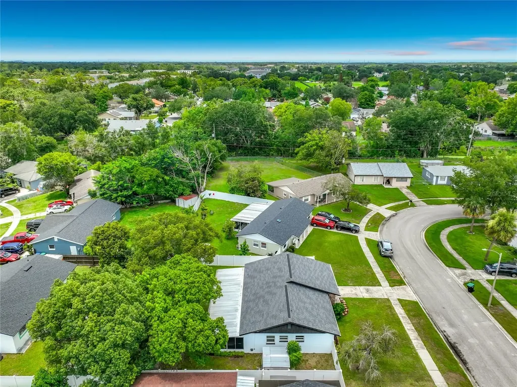 4916 Headlee Drive Orlando FL 32822