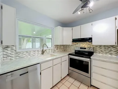 4916 Headlee Drive Orlando FL 32822