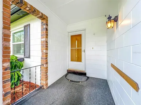 4916 Headlee Drive Orlando FL 32822
