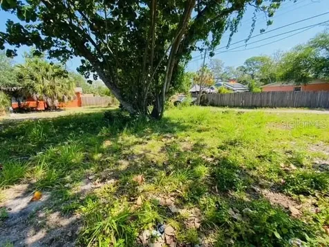 2510 14th Street S St Petersburg FL 33705