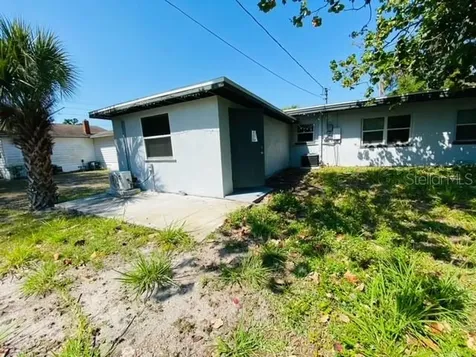 2510 14th Street S St Petersburg FL 33705