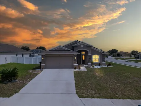 2628 Sunset Circle Lake Wales FL 33898