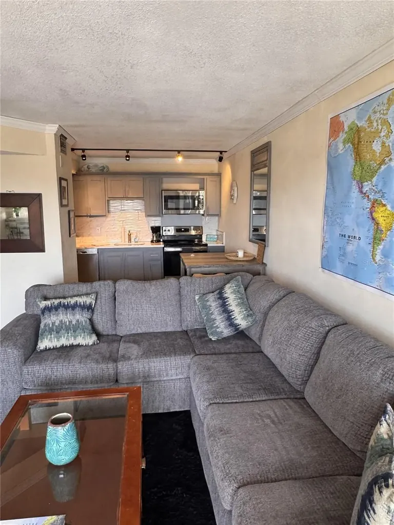 51 Island Way Clearwater Beach FL 33767