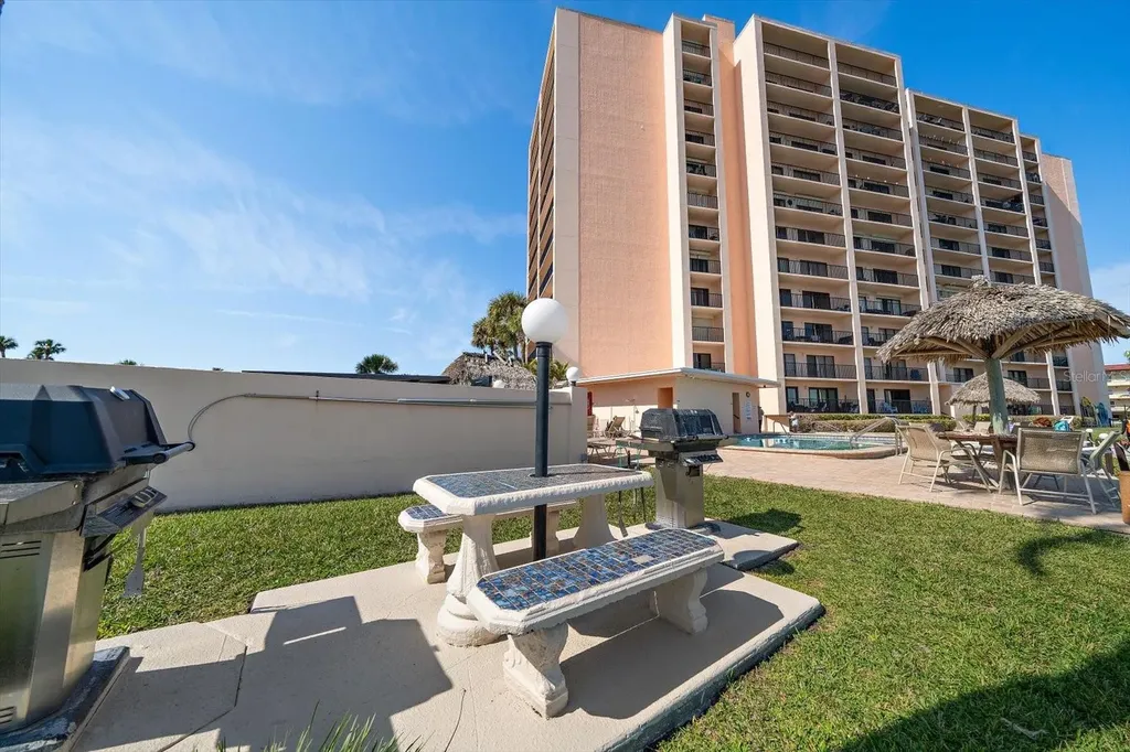 51 Island Way Clearwater Beach FL 33767