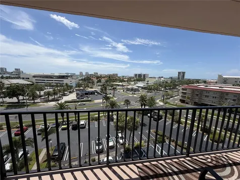 51 Island Way Clearwater Beach FL 33767