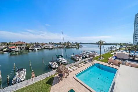 51 Island Way Clearwater Beach FL 33767