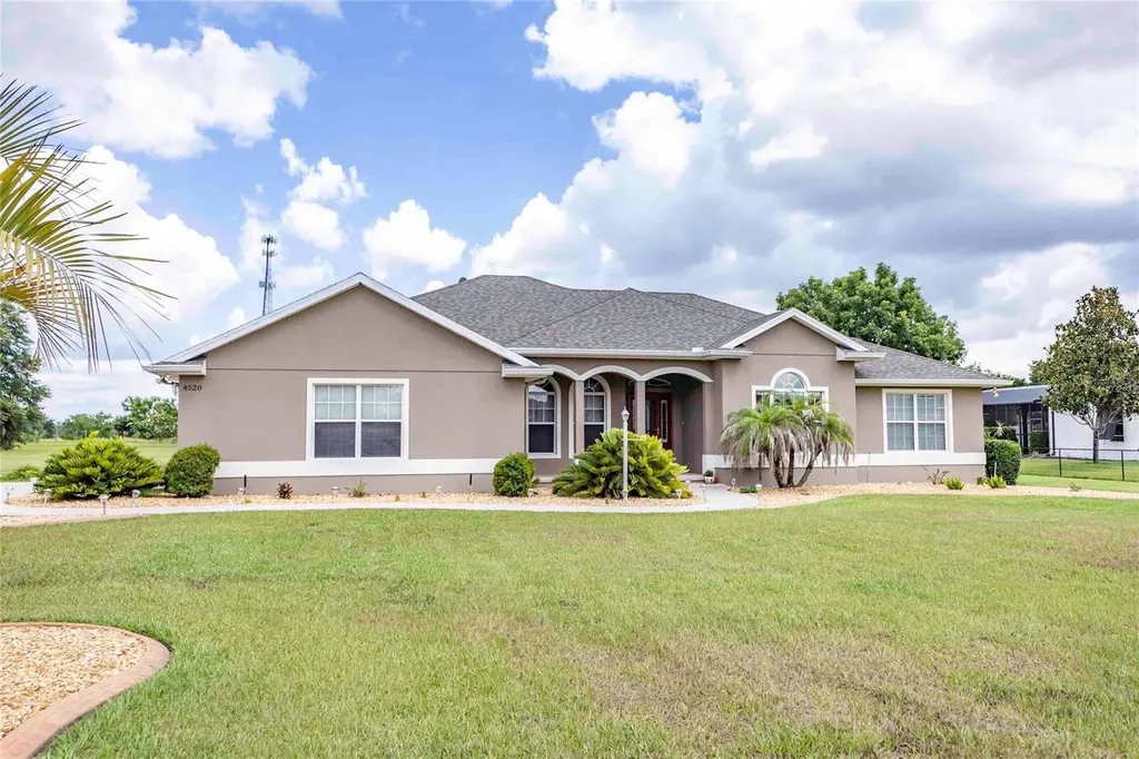 4520 County Road 121d Road Wildwood FL 34785