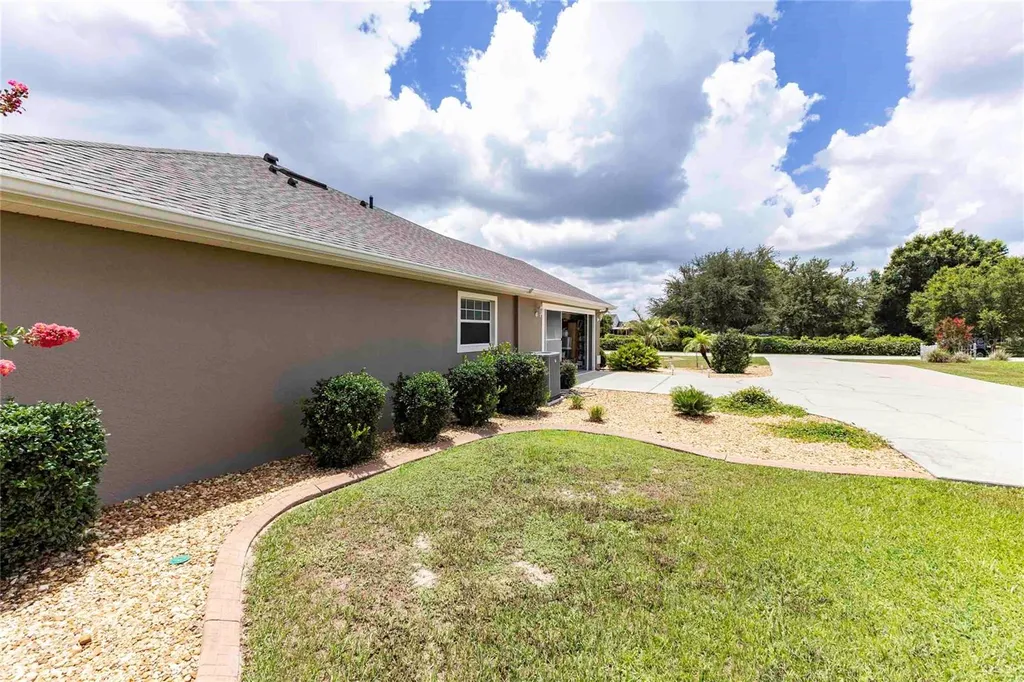 4520 County Road 121d Road Wildwood FL 34785
