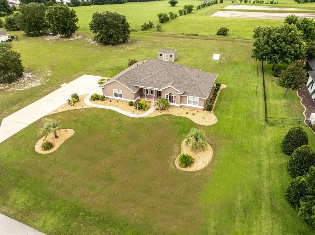 4520 County Road 121d Road Wildwood FL 34785