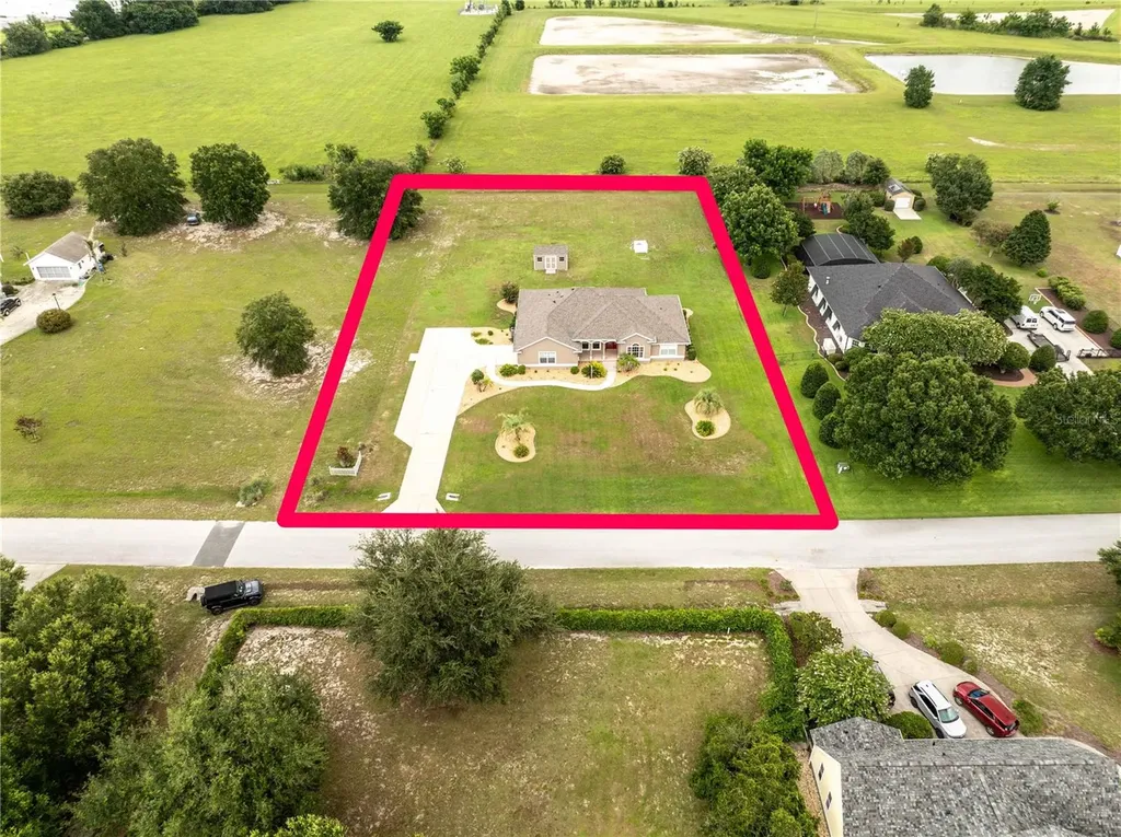4520 County Road 121d Road Wildwood FL 34785