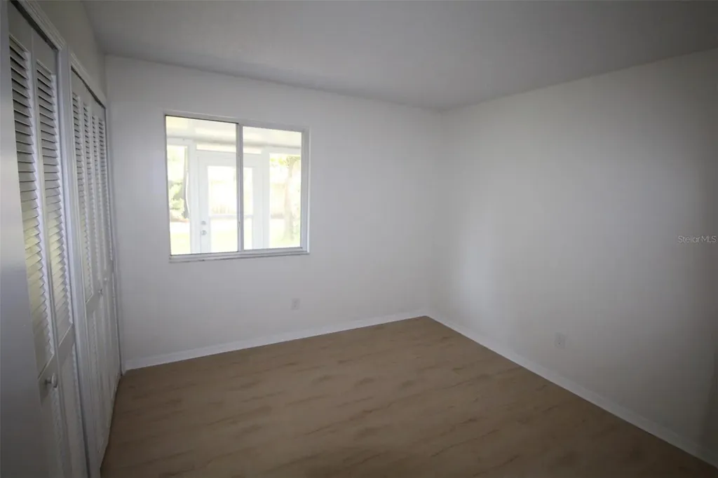 5301 White Cliff Lane Orlando FL 32812