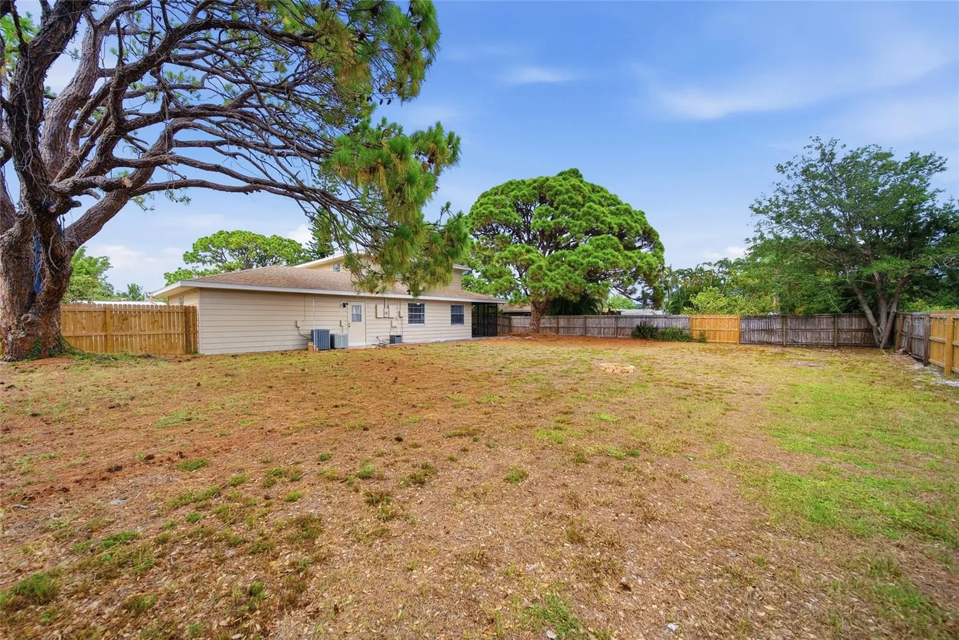 5315 9th Avenue Drive W Bradenton FL 34209