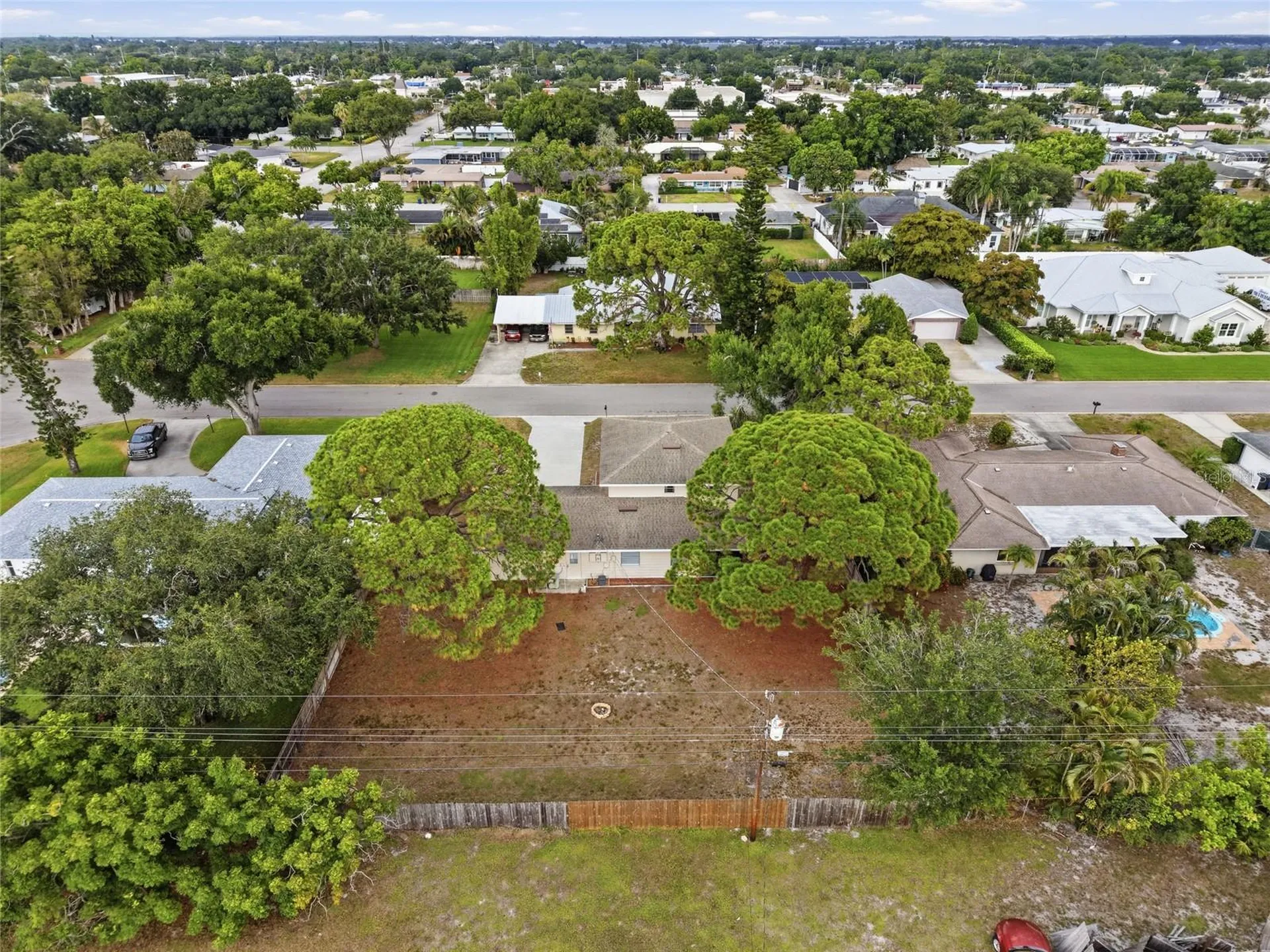 5315 9th Avenue Drive W Bradenton FL 34209