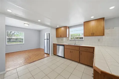 5315 9th Avenue Drive W Bradenton FL 34209