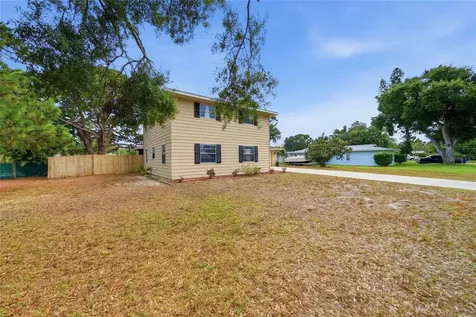 5315 9th Avenue Drive W Bradenton FL 34209