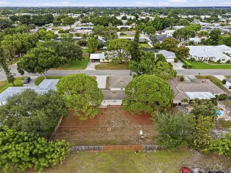 5315 9th Avenue Drive W Bradenton FL 34209