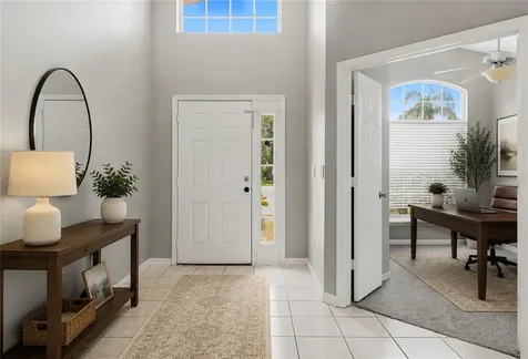 2572 Acuna Court Lake Mary FL 32746