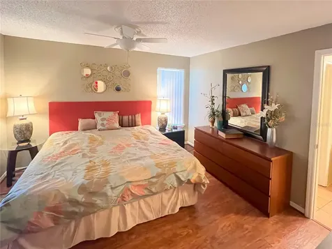 4009 Crockers Lake Boulevard Sarasota FL 34238