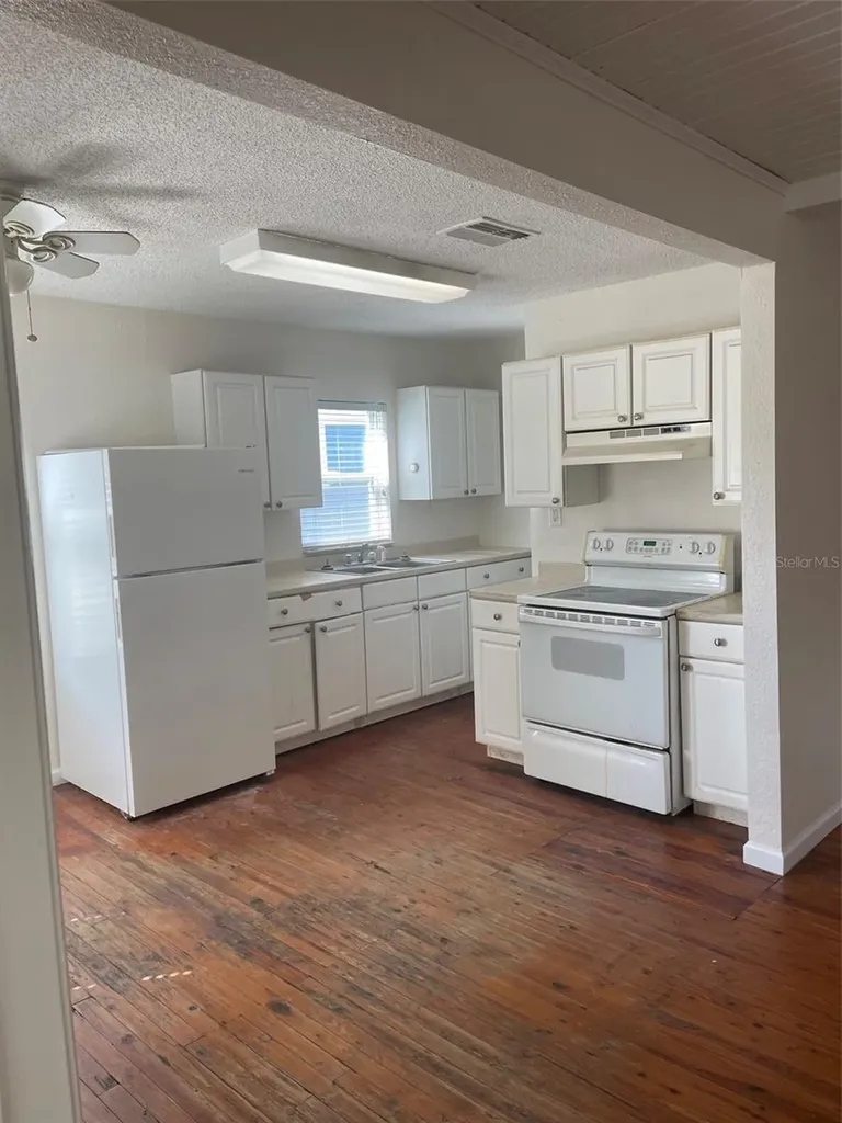 311 Lake Dale Drive Auburndale FL 33823